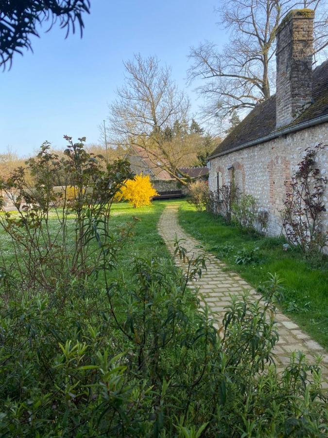 Bed and Breakfast Une Vie En Rose Pressagny l'Orgueilleux Екстер'єр фото